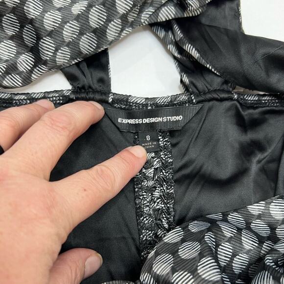 EXPRESS Y2K 8 Dot and Stripe Black/Gray/White Satin Ruched Halter Neck Tank - Picture 6 of 9